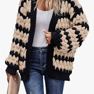 Chunky Knit Black and Tan Sweater